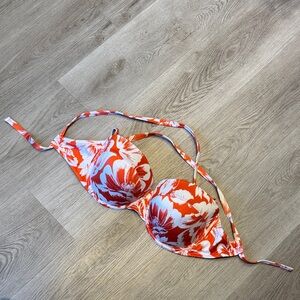 Shade and shore bikini top size 38 DD orange white like new